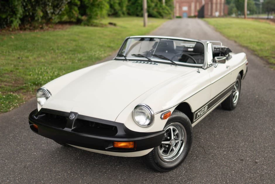 1978 MG MGB sold for $9,288