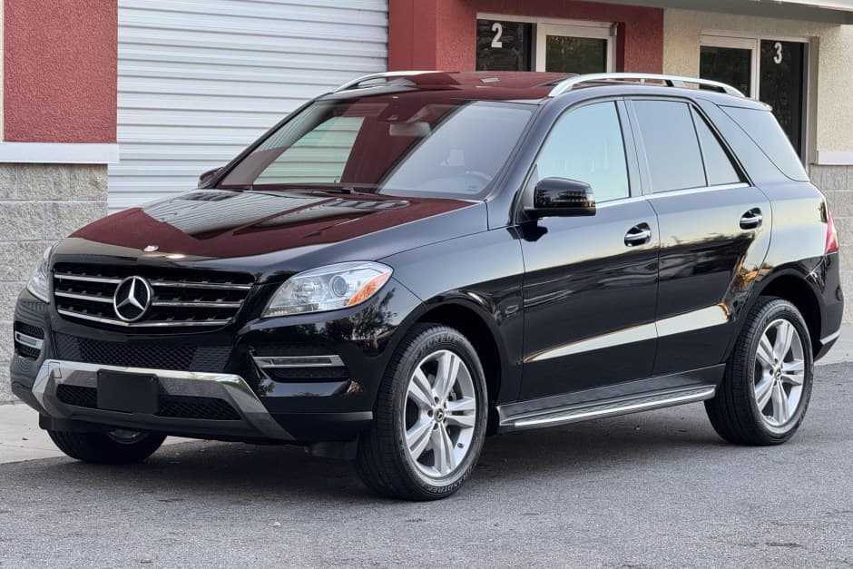 2015 Mercedes-Benz M-Class & GLE-Class sold for $13,250