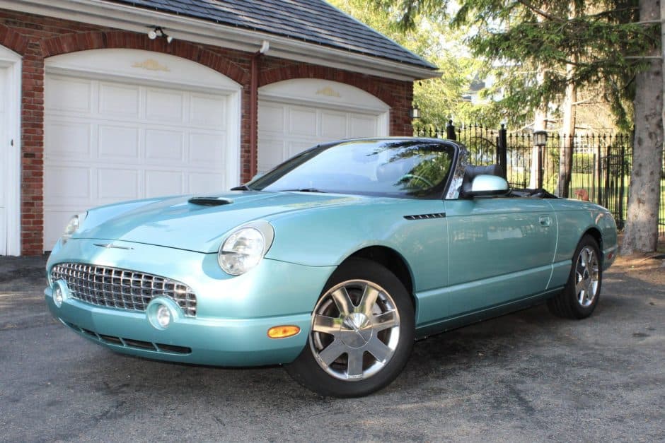 2002 Ford Thunderbird (2002-2005) sold for $12,600