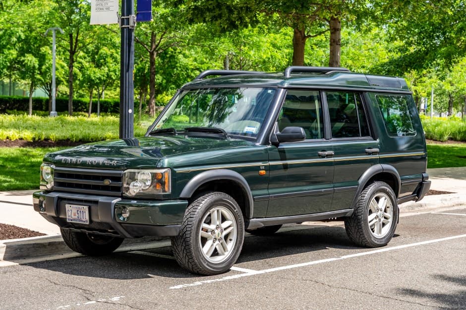 2004 Land Rover Discovery II sold for $9,600
