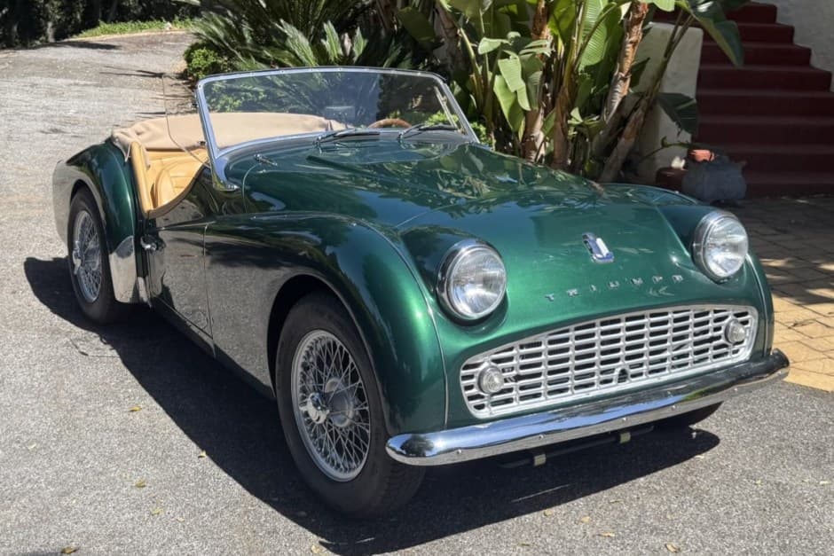 1959 Triumph TR3 sold for $25,000