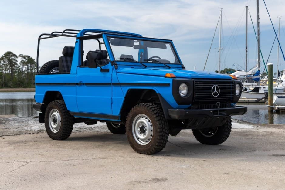 1987 Mercedes-Benz W461 G-Class sold for $33,250