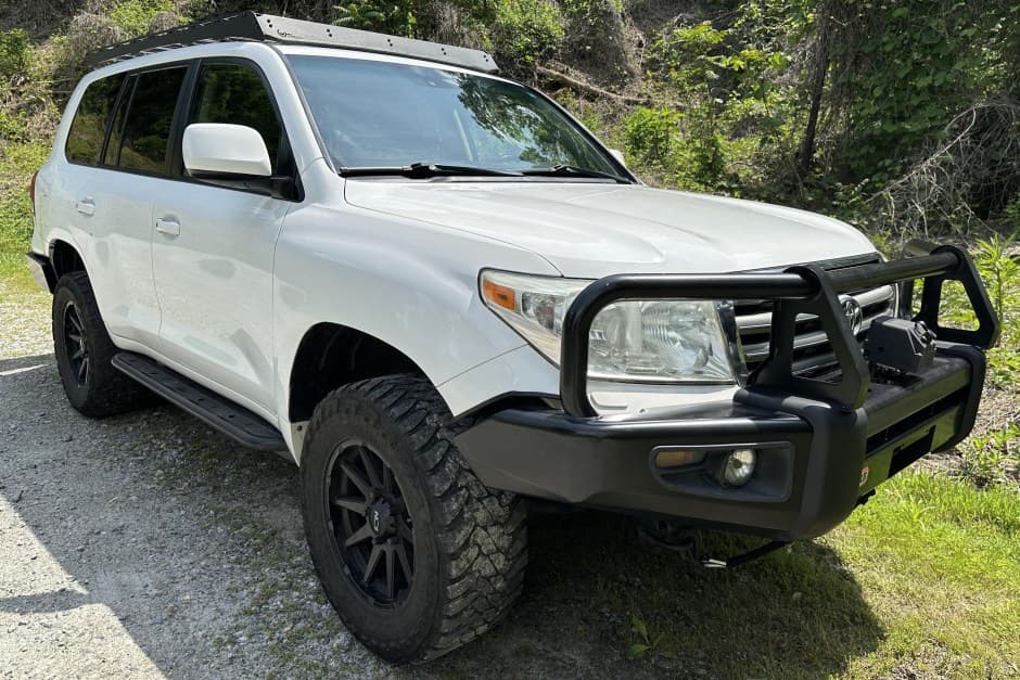 2011 Toyota Land Cruiser 200-Series sold for $23,000