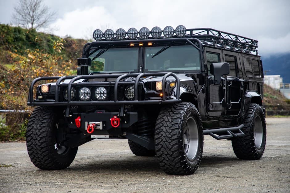 2001 Hummer H1 sold for $73,333