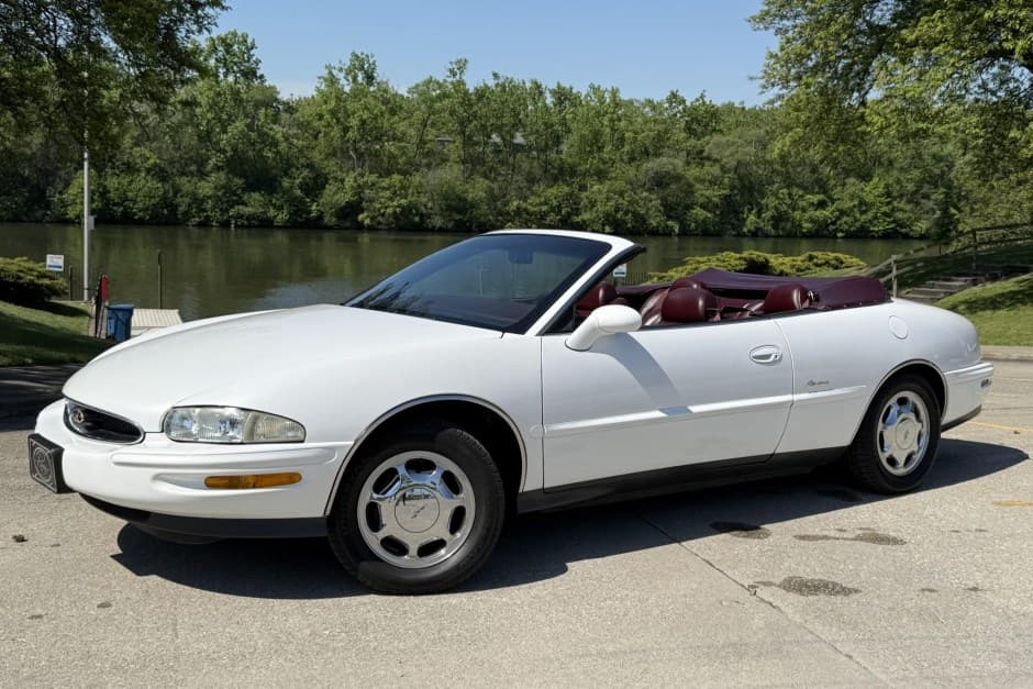 1996 Buick Riviera sold for $7,100