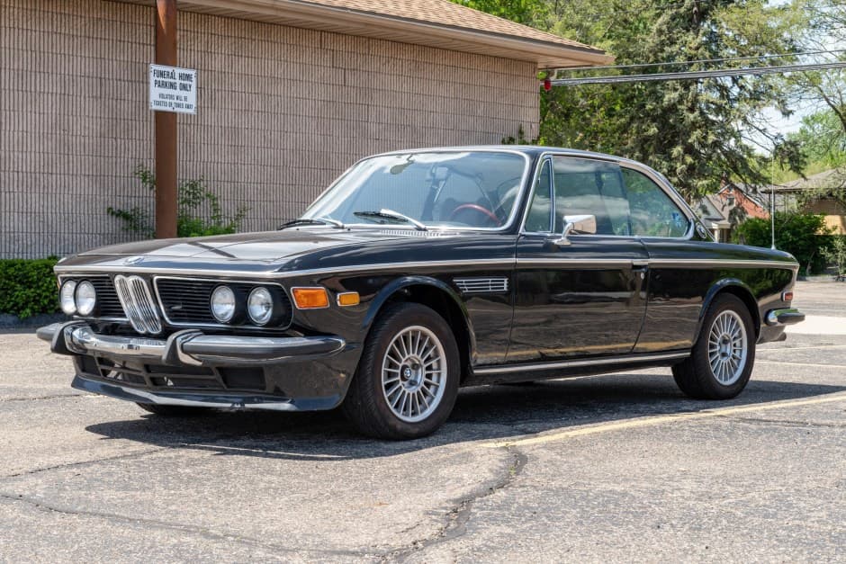 1973 BMW E9 Coupe sold for $33,000