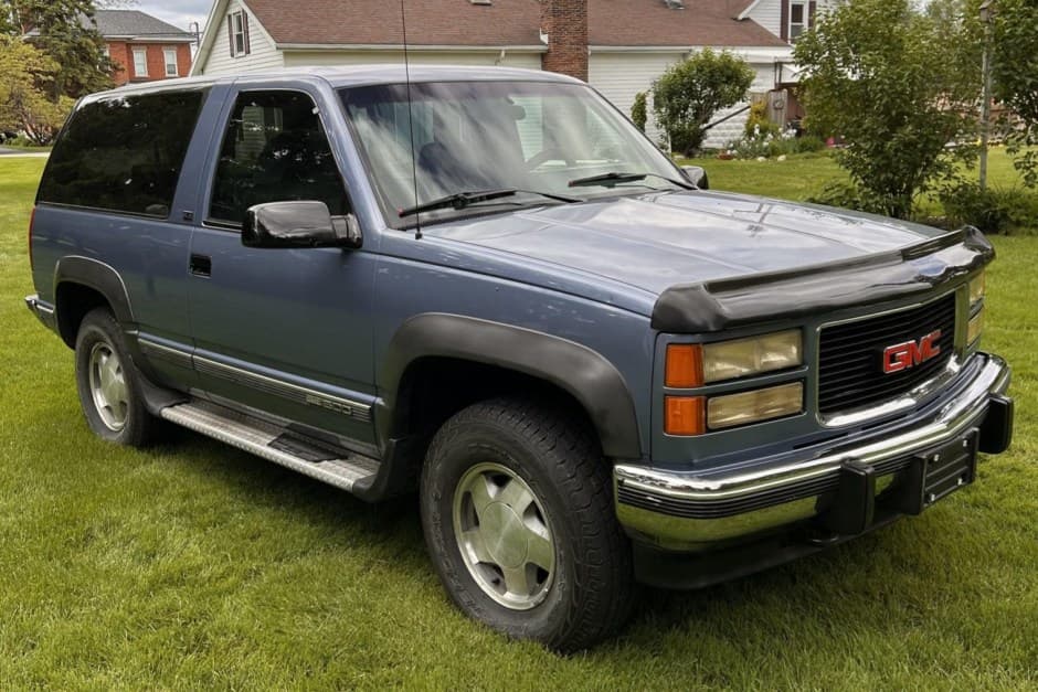 1994 GMC Yukon GMT400 sold for $9,001