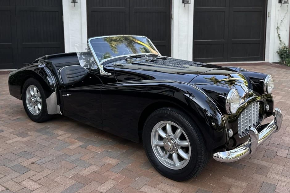1963 Triumph TR3 sold for $29,000