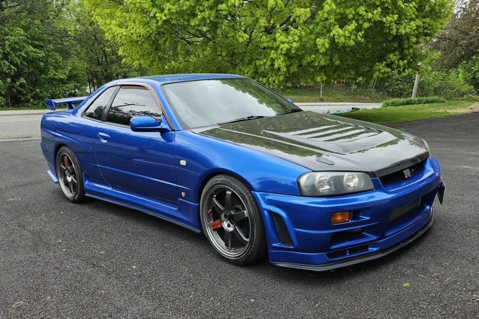 1999 Nissan R34 Skyline sold for $30,250