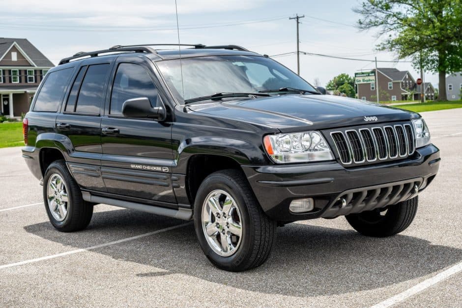 2003 Jeep WJ Grand Cherokee sold for $12,500
