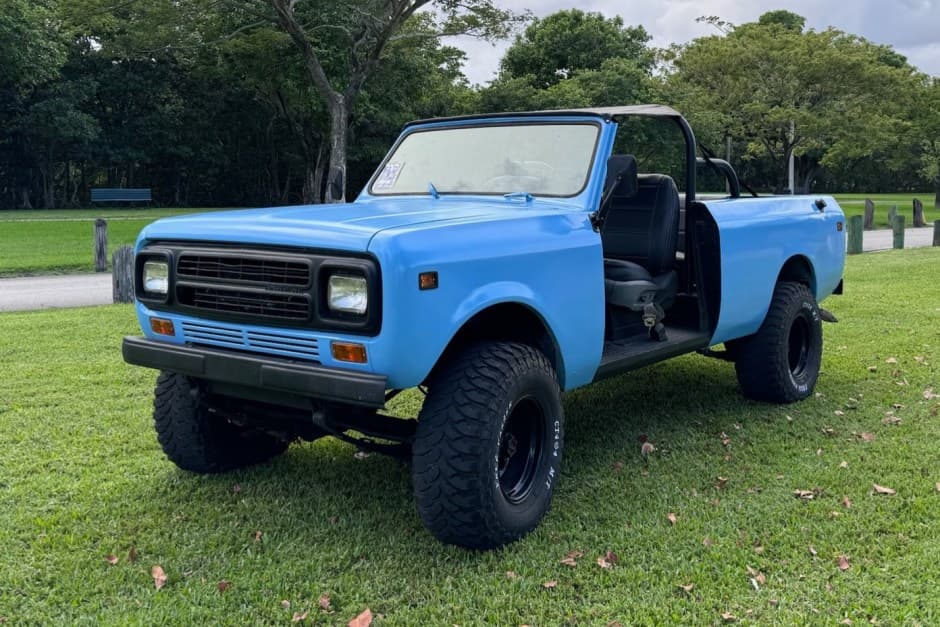 1980 International Harvester Scout II Traveler sold for $5,755