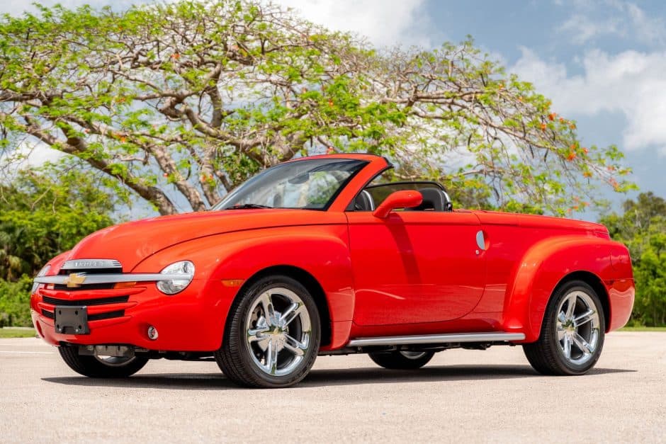2005 Chevrolet SSR sold for $36,000