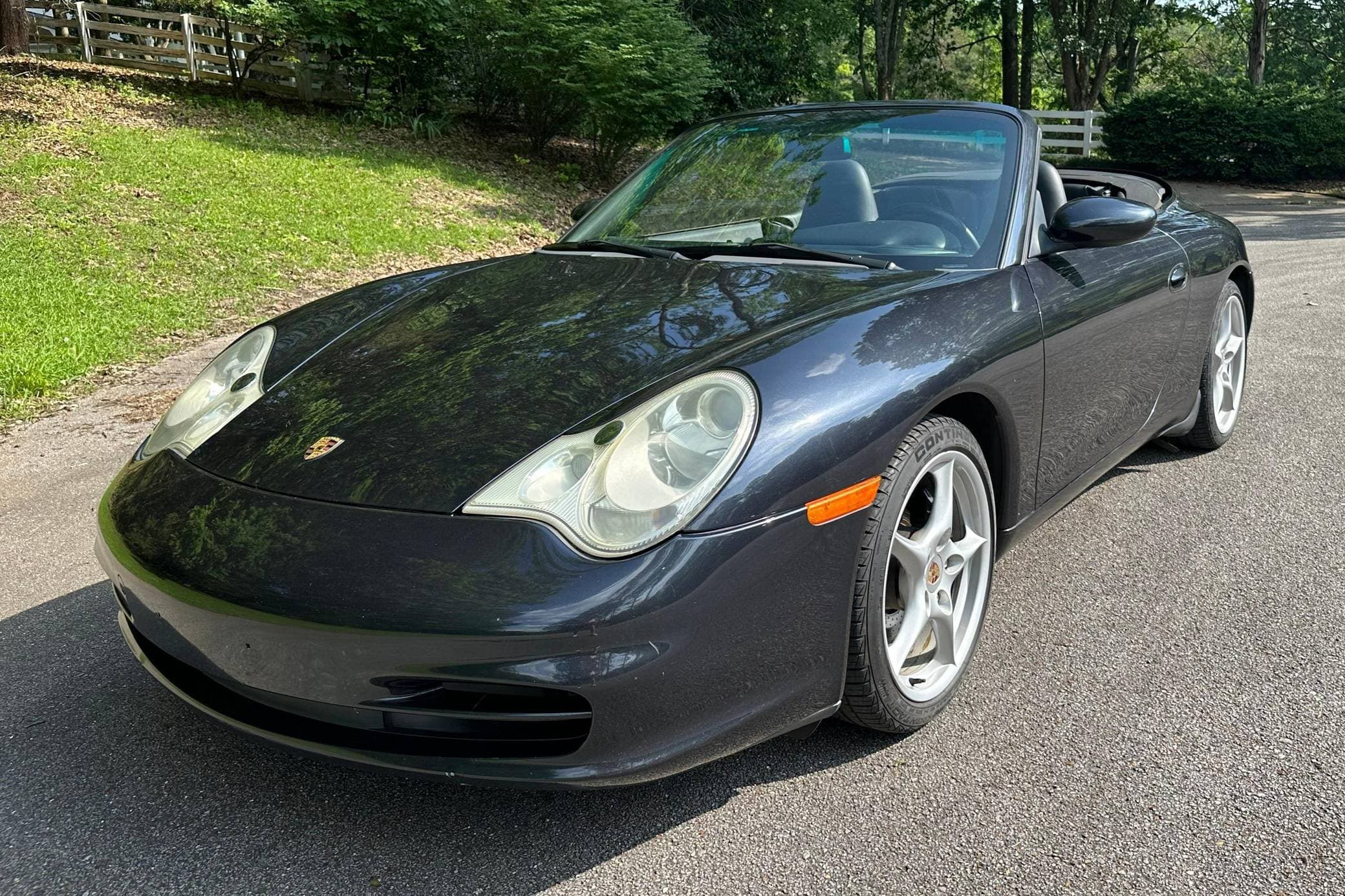 2004 Porsche 996 911 sold for $17,000
