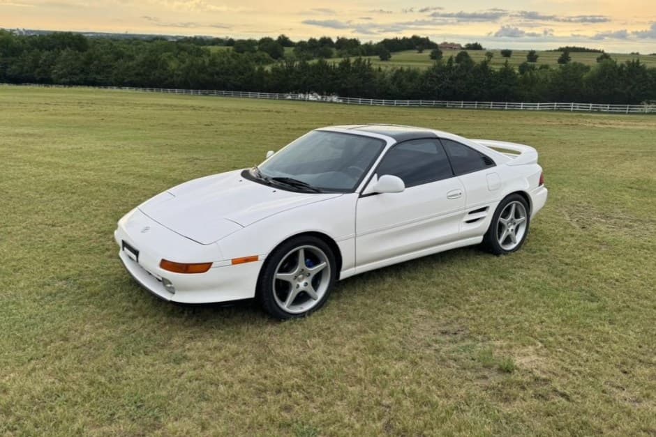 1991 Toyota SW20 MR2 sold for $21,250