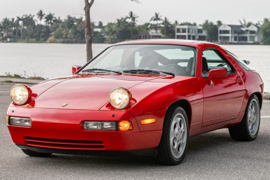 1987 Porsche 928 sold for $52,500