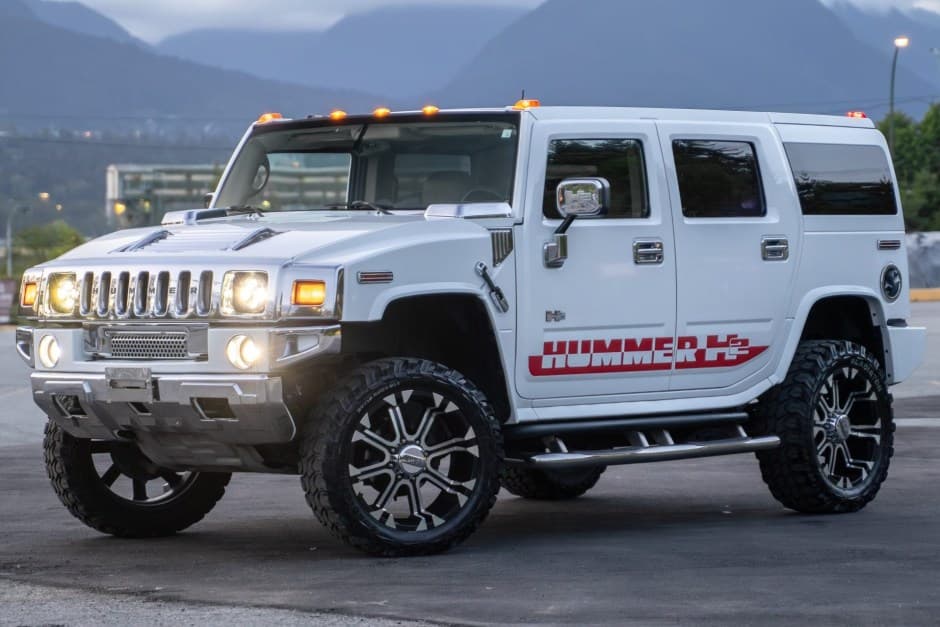 2003 Hummer H2 sold for $27,772