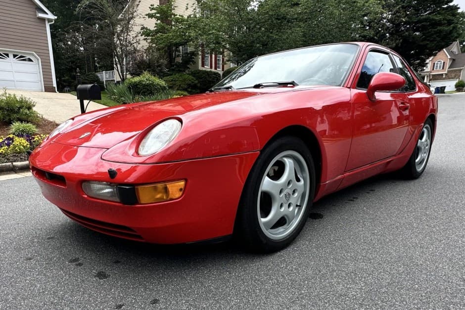 1992 Porsche 968 sold for $29,300