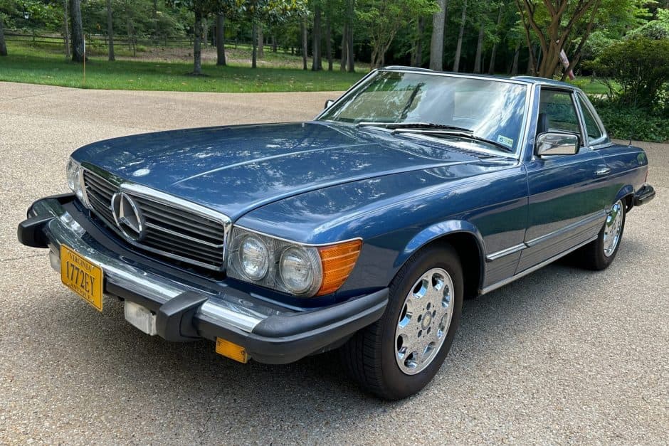 1984 Mercedes-Benz R107 SL sold for $10,551