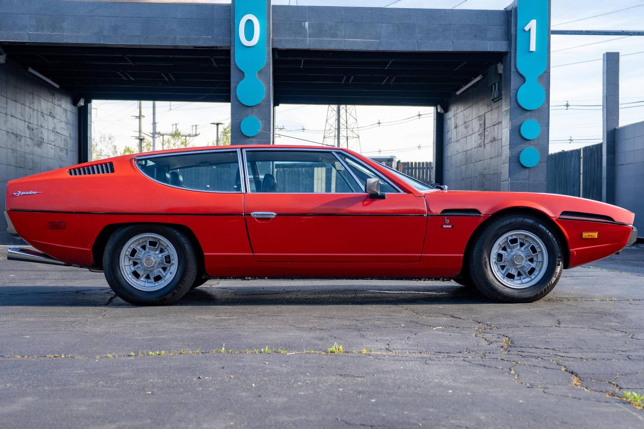 1970 Lamborghini Espada sold for $43,000