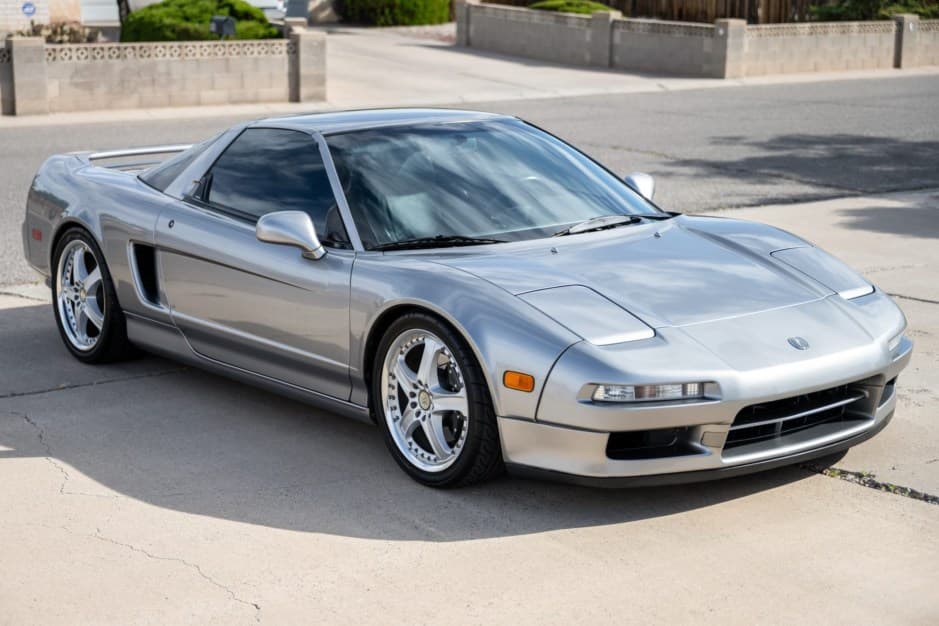 2001 Acura NSX NA2 sold for $83,500