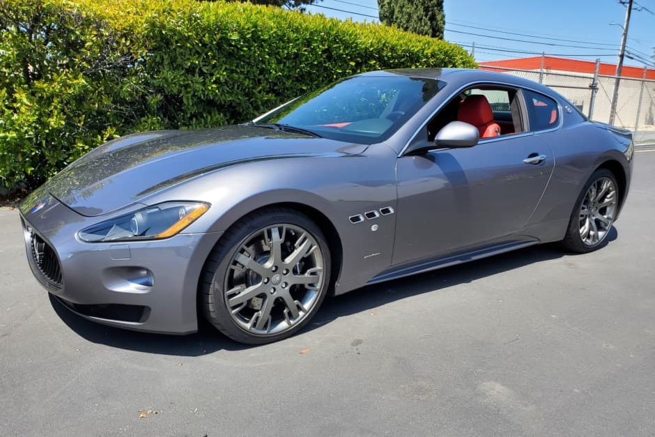 2009 Maserati GranTurismo sold for $35,500