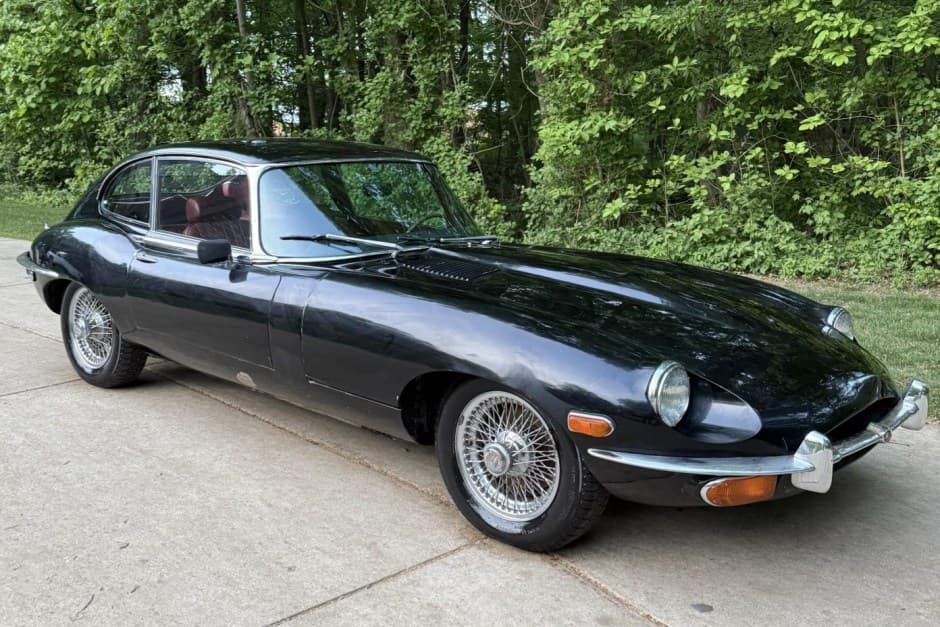 1969 Jaguar XKE Series II sold for $19,310