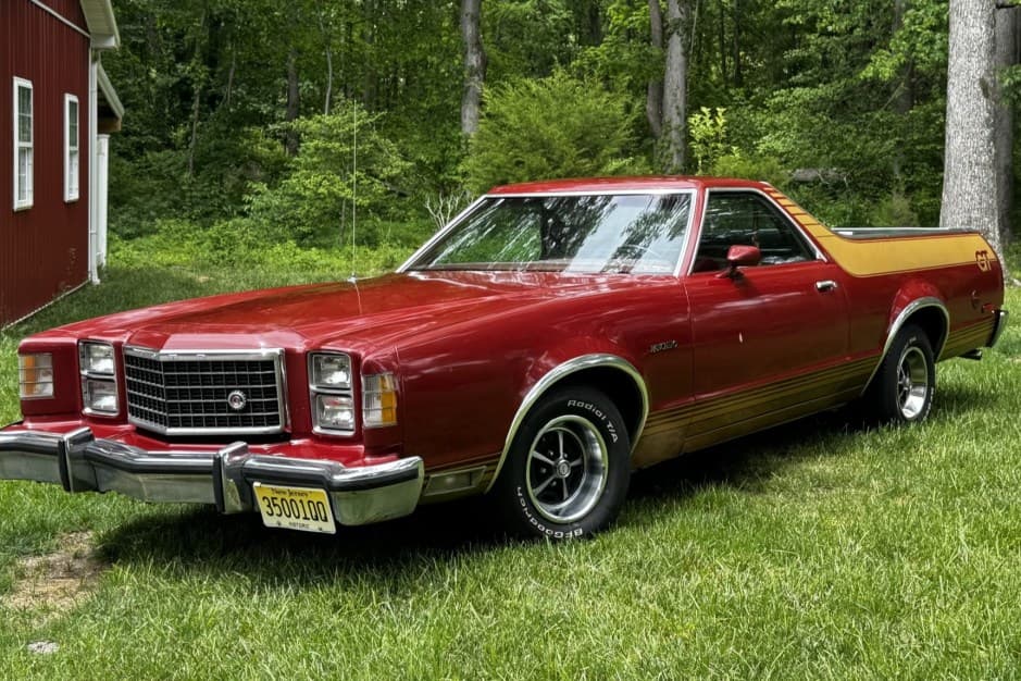 1978 Ford Ranchero sold for $10,863