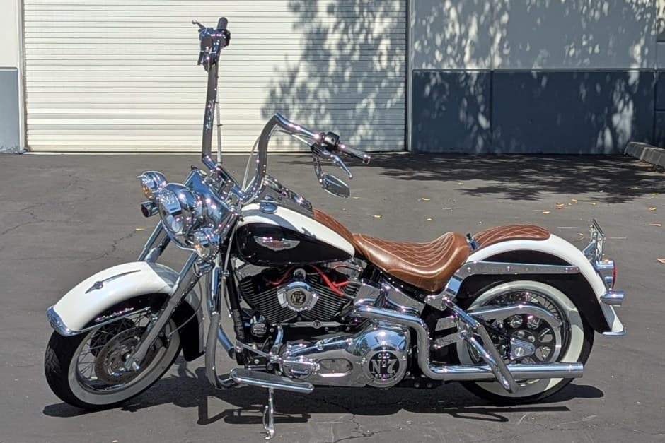 2006 Harley-Davidson Softail sold for $8,000