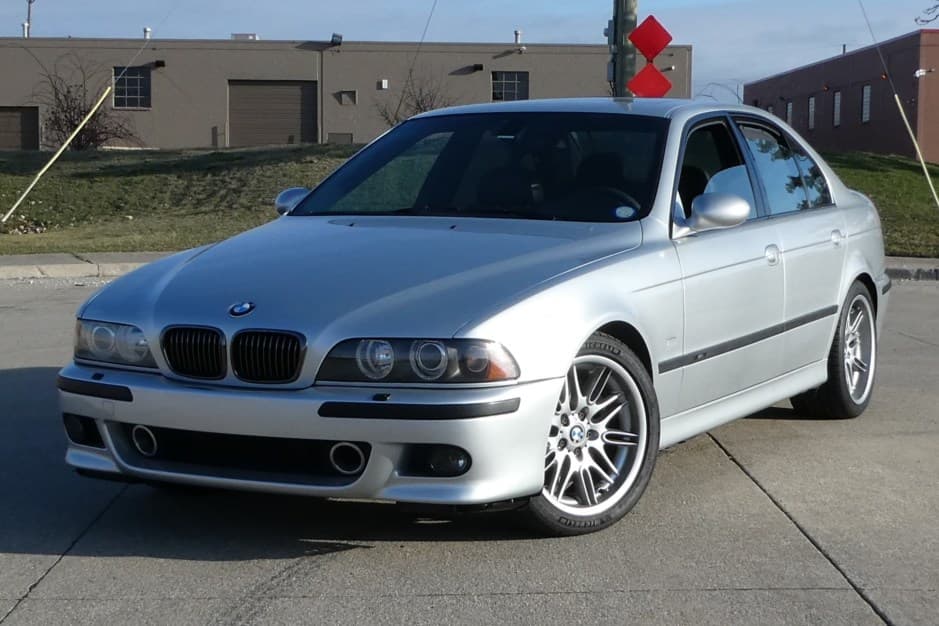 2003 BMW E39 M5 sold for $17,250
