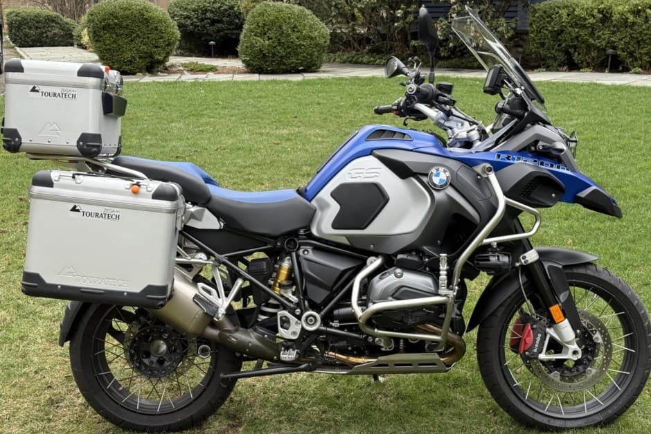 2014 BMW R1200GS sold for $10,000