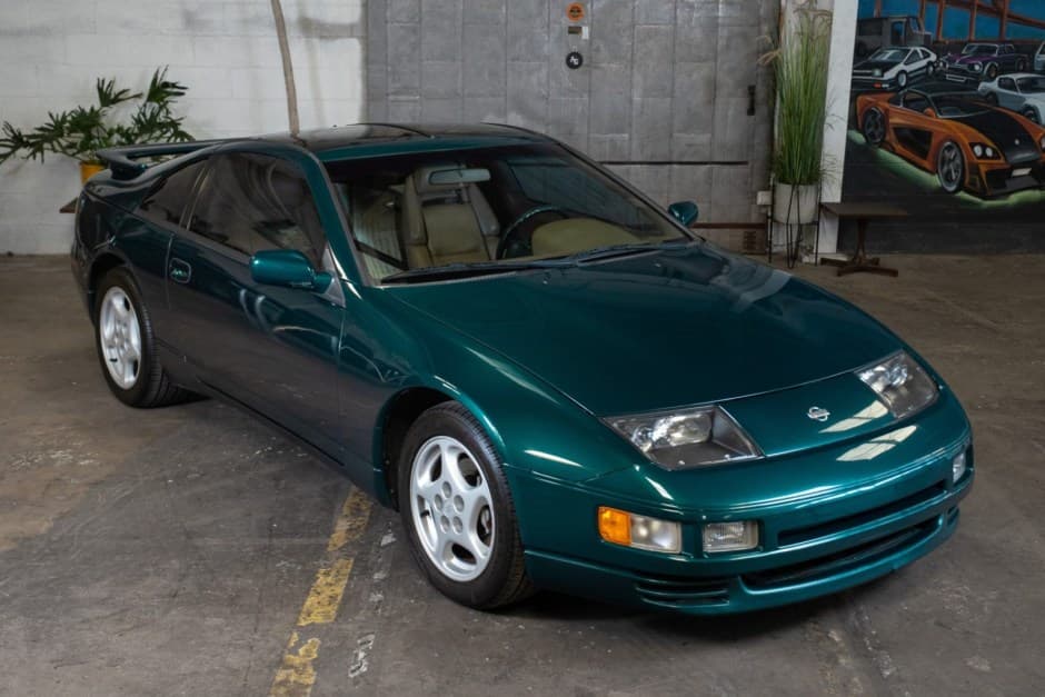 1995 Nissan Z32 300ZX sold for $27,000