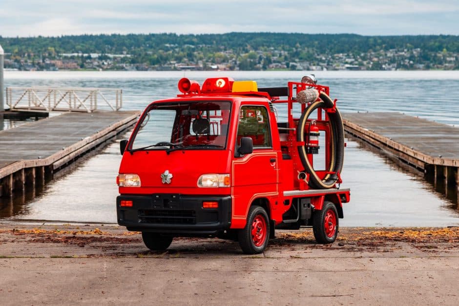1993 Subaru Sambar sold for $16,500