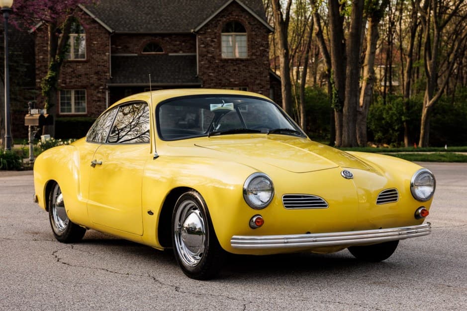 1960 Volkswagen Karmann Ghia sold for $11,500