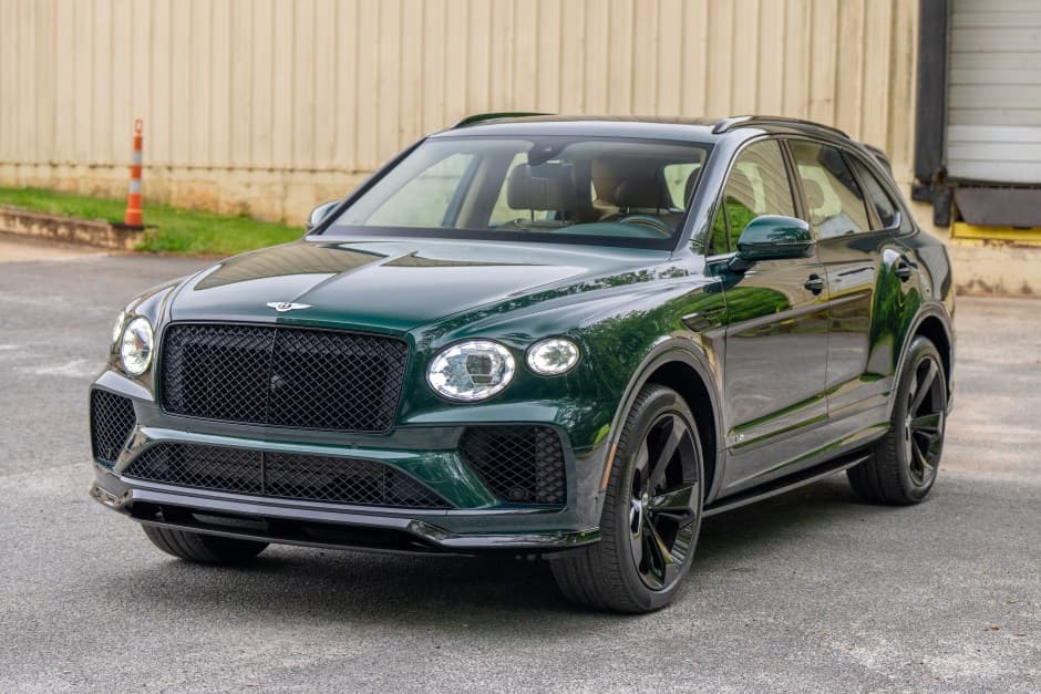 2021 Bentley Bentayga sold for $119,500