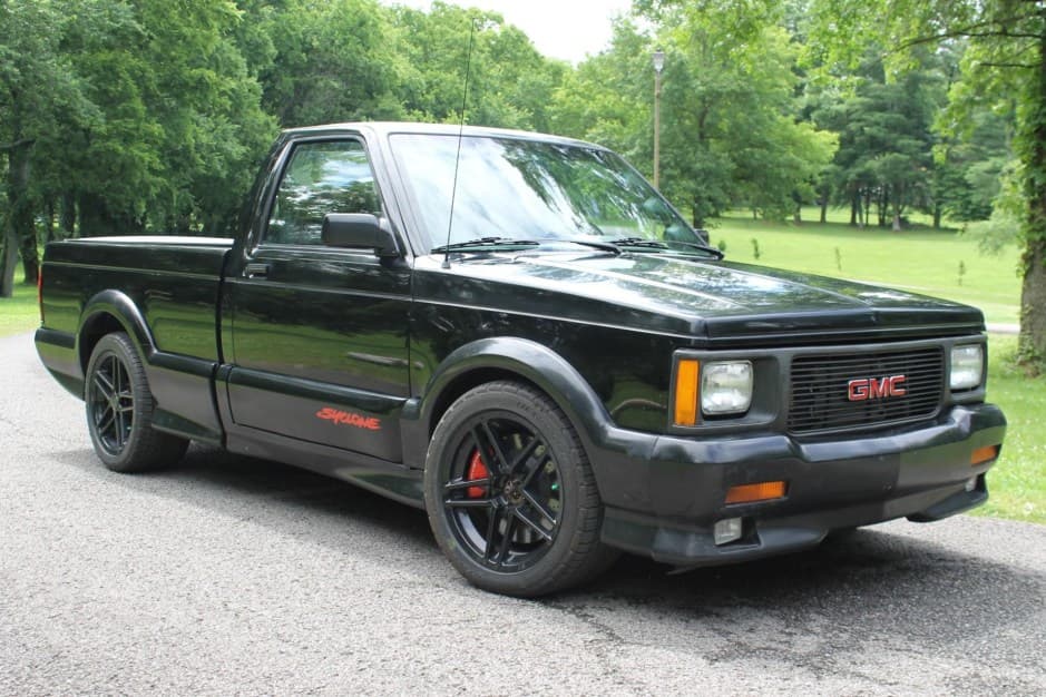 1991 GMC Syclone sold for $23,500