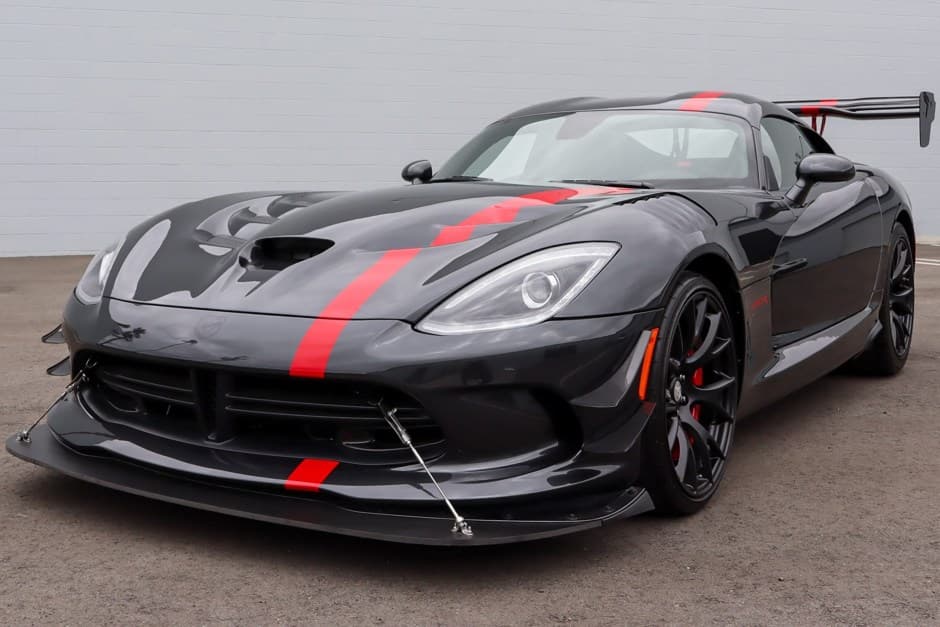 2017 Dodge Viper (2013-2017) sold for $329,067