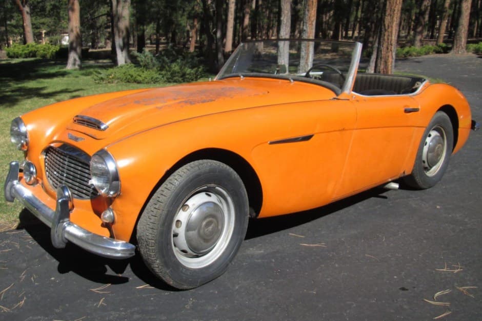 1959 Austin-Healey 100-6 sold for $10,000