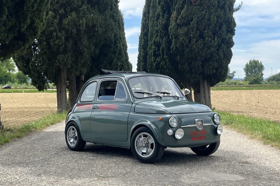 1975 Fiat Nuova 500 (1957-1975) sold for $0
