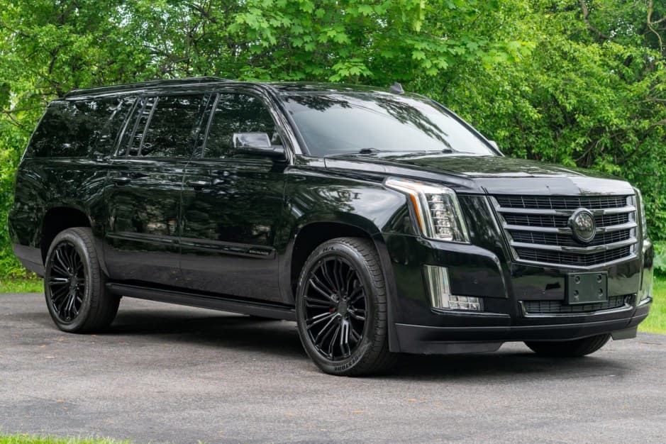 2015 Cadillac Escalade K2XL (2015-2020) sold for $34,500