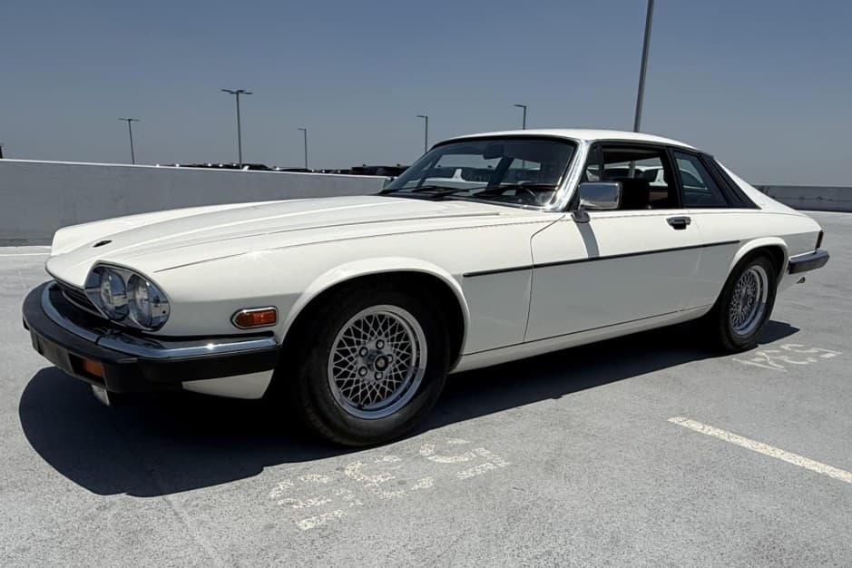 1984 Jaguar XJS sold for $7,655