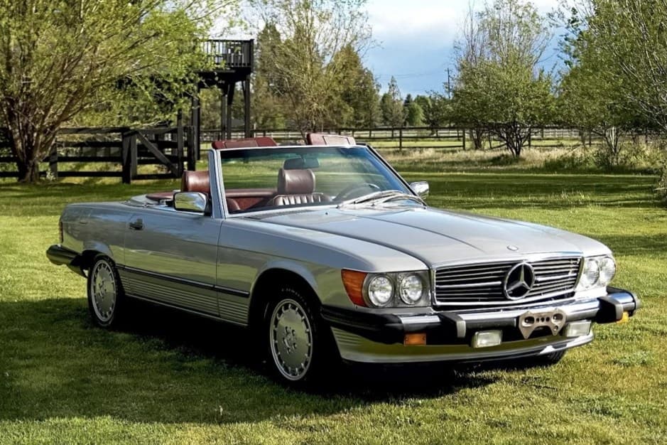1986 Mercedes-Benz R107 SL sold for $23,750
