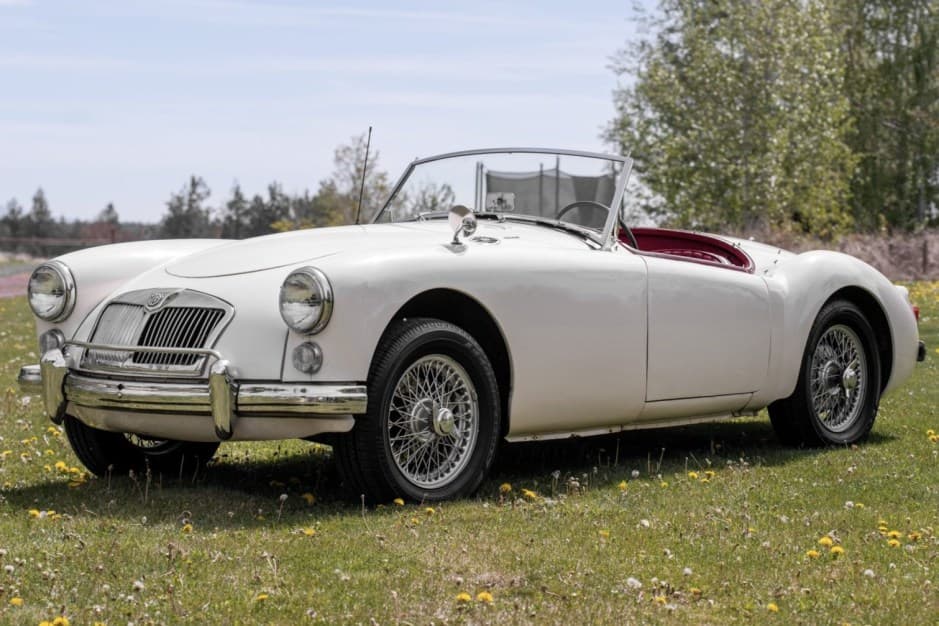 1960 MG MGA sold for $19,710