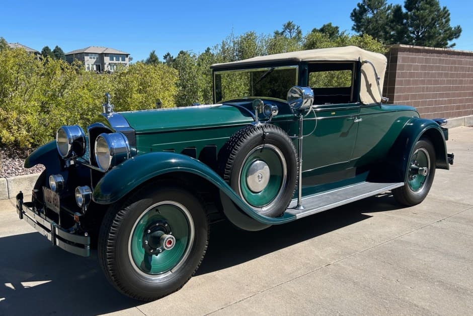 1928 Packard Eight sold for $70,000