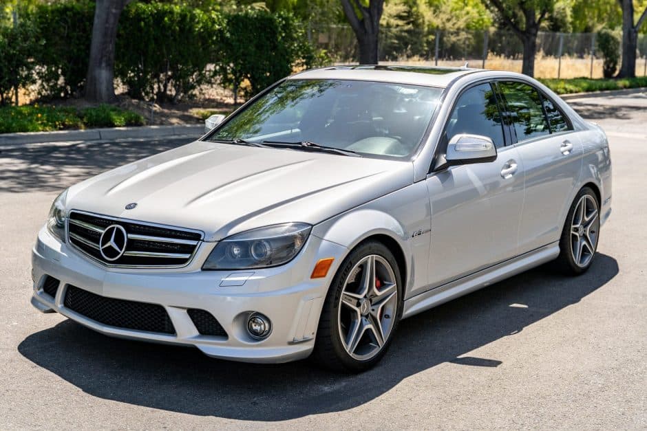 2009 Mercedes-Benz W204 C63 AMG sold for $25,250