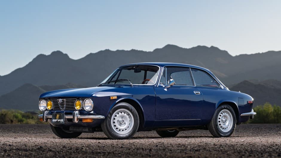 1974 Alfa Romeo 105/115 Series Coupe sold for $46,500