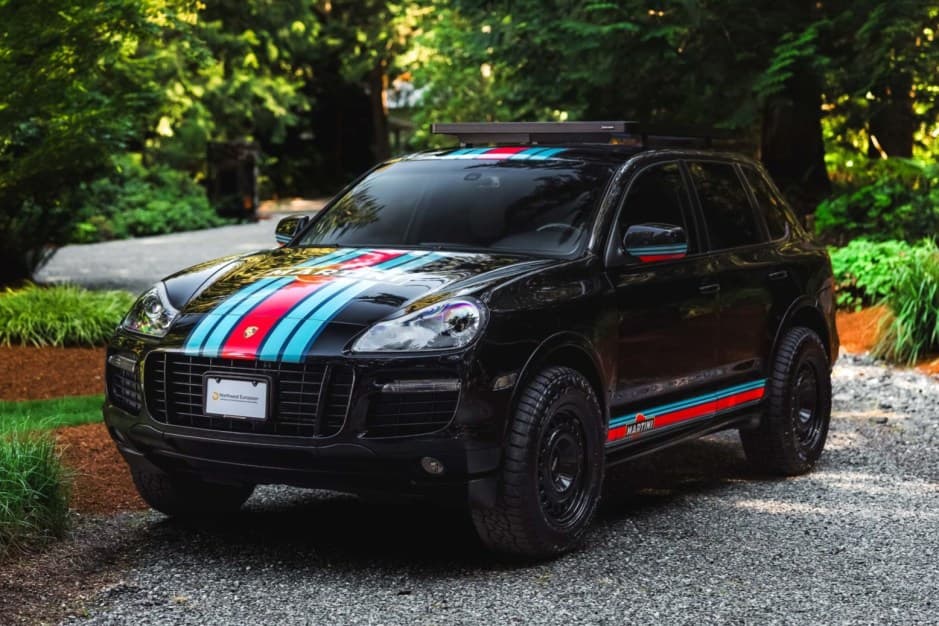 2009 Porsche 955/957 Cayenne (2003-2010) sold for $36,000