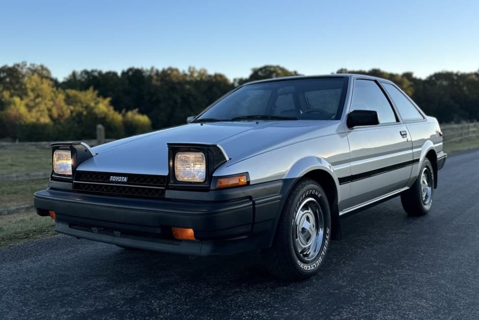 1984 Toyota AE86 sold for $10,000