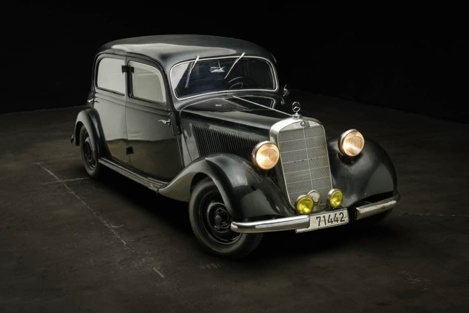 1953 Mercedes-Benz W191 & W136 sold for $38,851