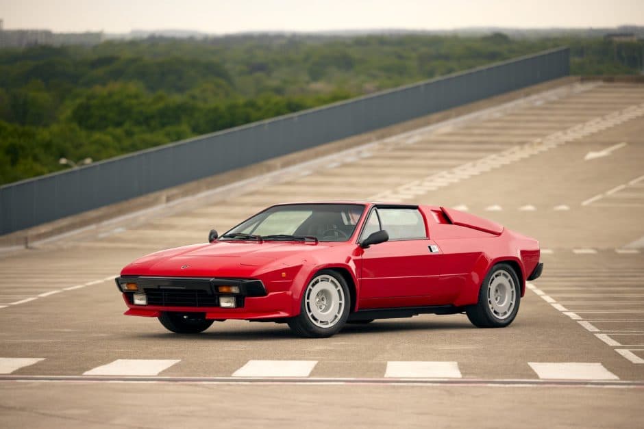 1987 Lamborghini Jalpa sold for $0