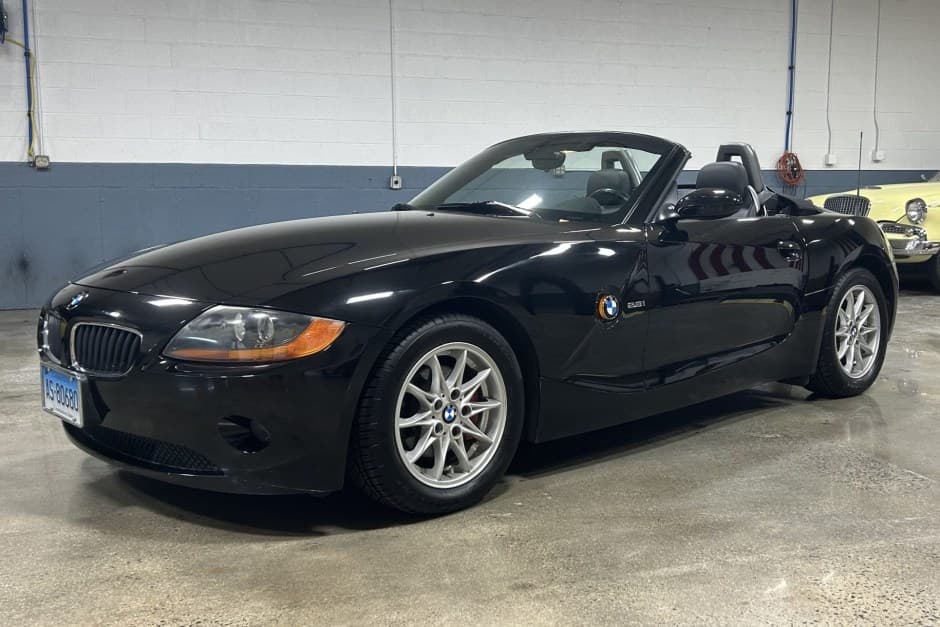 2004 BMW Z4 Roadster E85 sold for $6,900